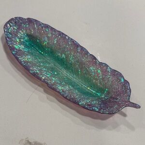 Iridescent Feather-Shaped Trinket Dish